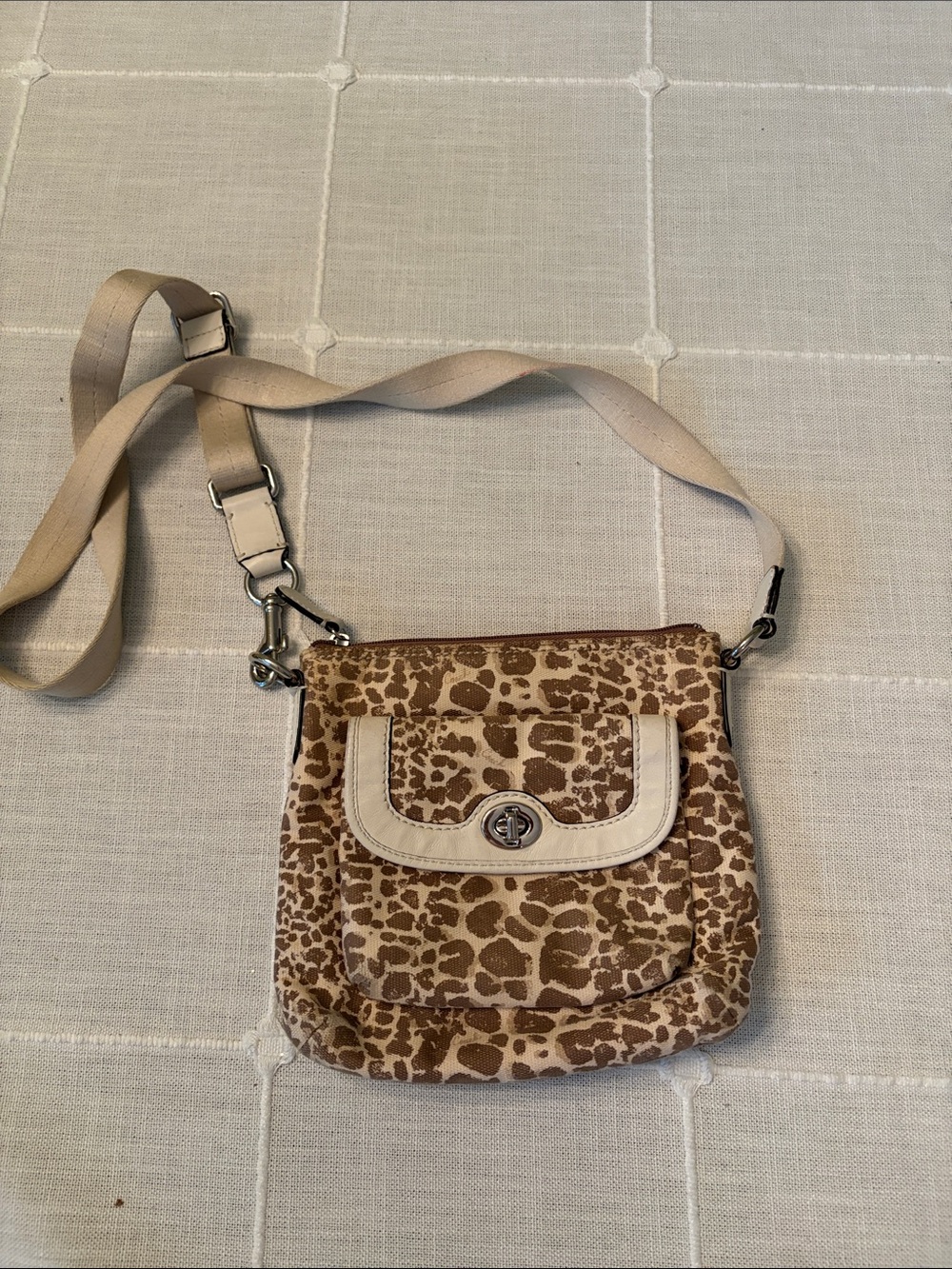 Coach Leopard Print Crossbody with Cream Trim - Picture 1 of 2